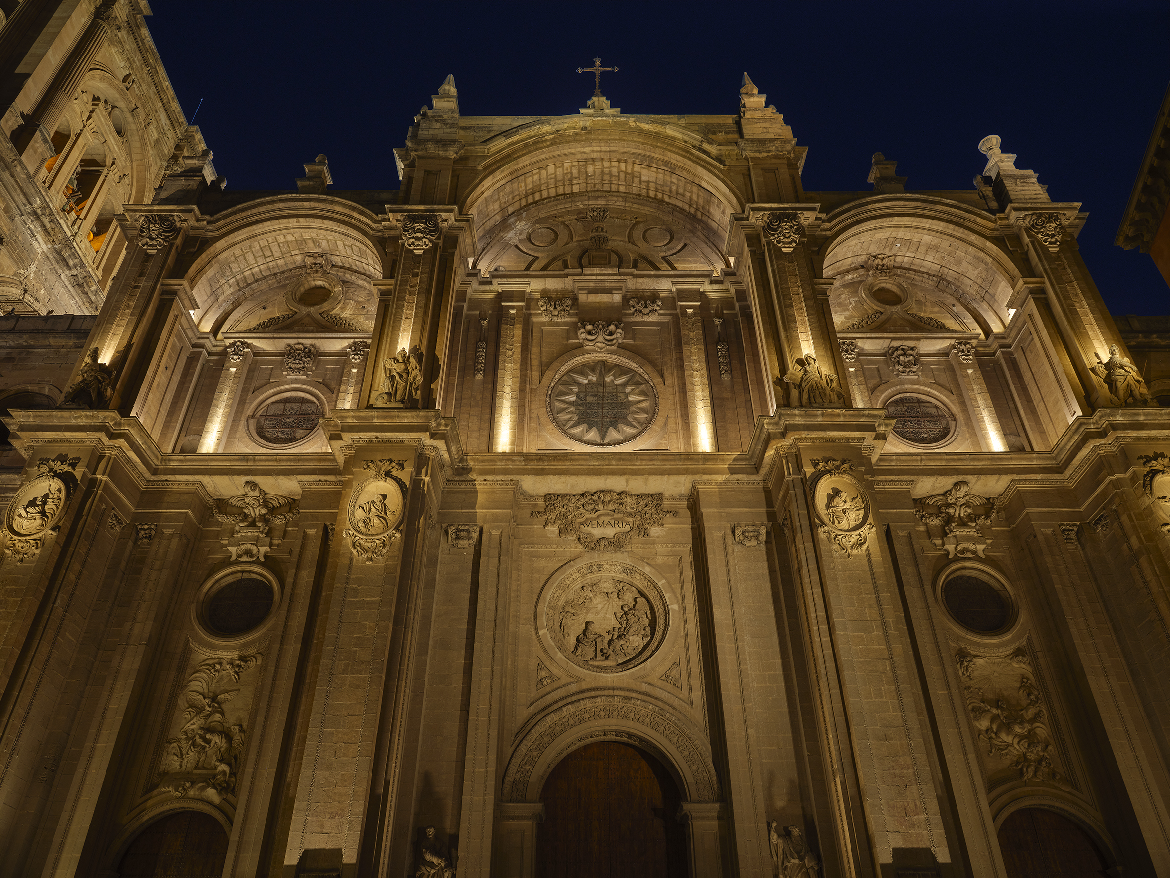 ARCHITECTURAL LIGHTING OF GRANADA CATHEDRAL